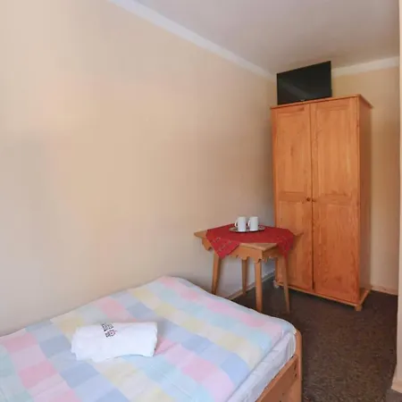 Hotel Kirowy *