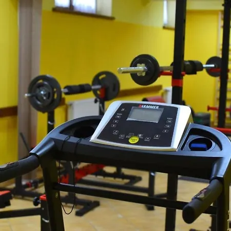 Kirowy Gosciniec Hotel *