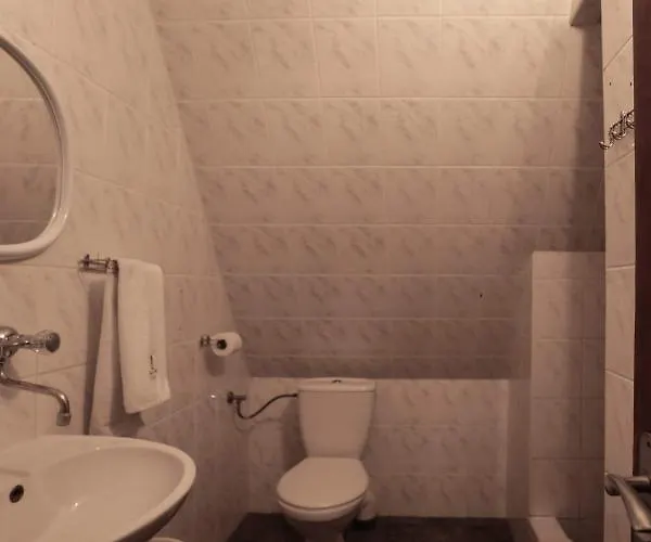 Kirowy Gosciniec Hotel *