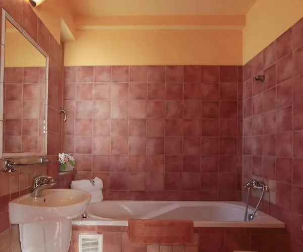 Kirowy Gosciniec Hotel