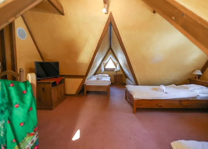 Kirowy Gosciniec Hotel *