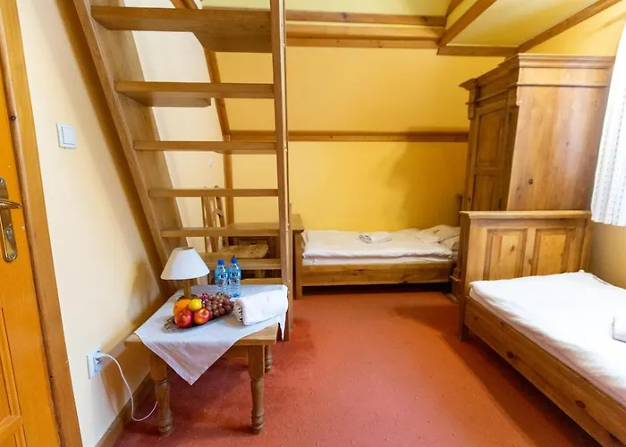 Hotel Kirowy Gosciniec *