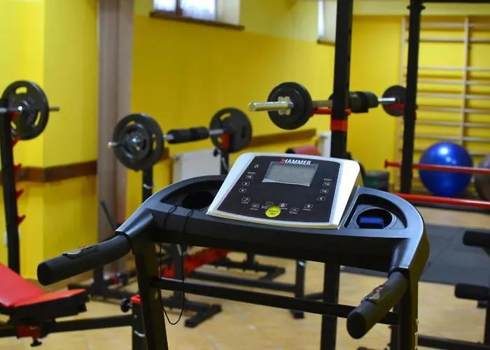 Kirowy Gosciniec Hotel *